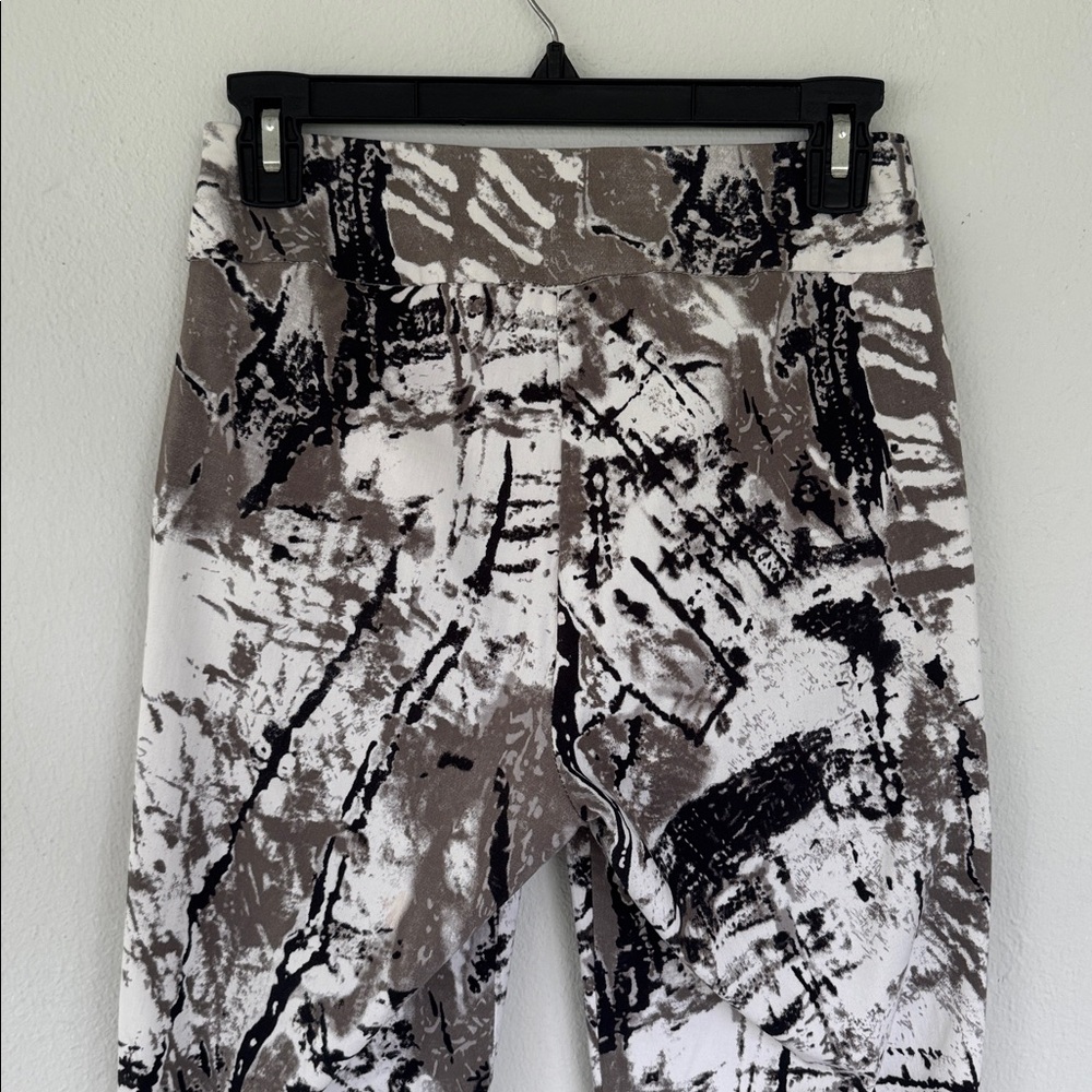 Patchington Gray White Abstract Print Stretch Cro… - image 7